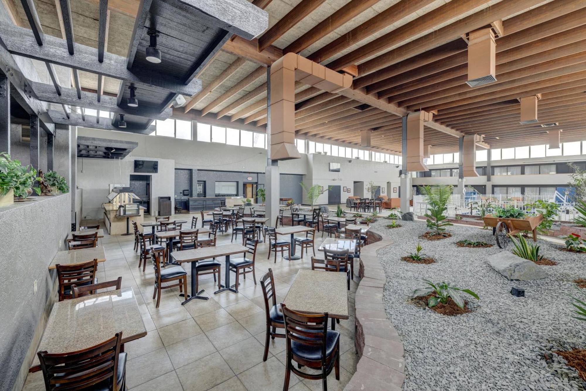 Riverside Hotel Casper Ngoại thất bức ảnh